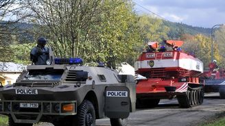 Nešlo o zakázané miny. Maďarsko napadlo práci Šlachtova útvaru Nešlo o zakázané miny. Maďarsko napadlo práci Šlachtova útvaru
