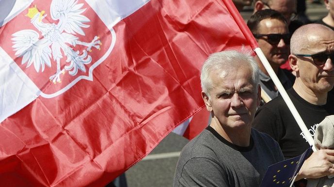 Demonstrace proti polské vládě Demonstrace proti polské vládě