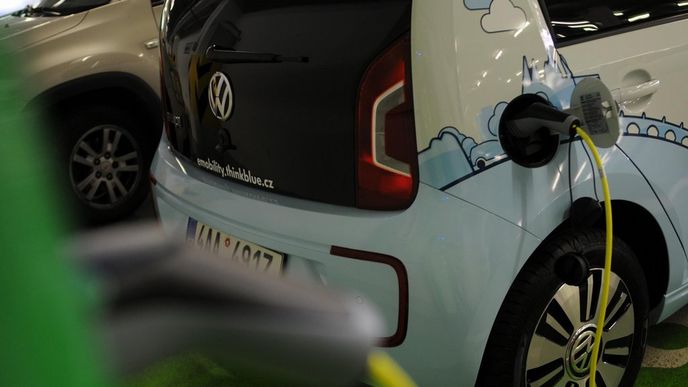Elektromobil, ilustrační foto Elektromobil, ilustrační foto