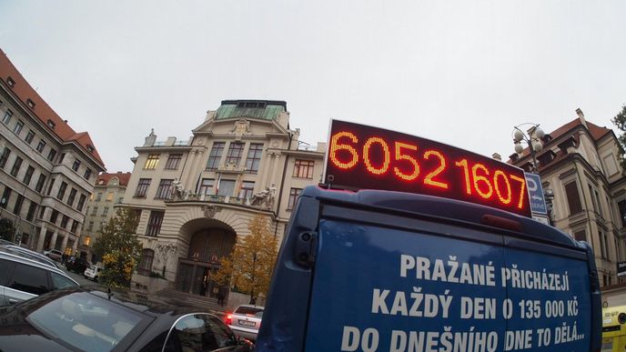 Happening majitelů Škodova paláce Happening majitelů Škodova paláce