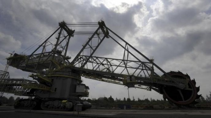 Nové obří velkorypadlo Severočeských dolů Nové obří velkorypadlo Severočeských dolů