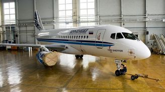Suchoj dodá letadla za miliardu dolarů irským aerolinkám CityJet Suchoj dodá letadla za miliardu dolarů irským aerolinkám CityJet