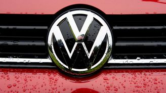 Analytici: Skandál VW může Německo ohrozit víc než řecká krize Analytici: Skandál VW může Německo ohrozit víc než řecká krize