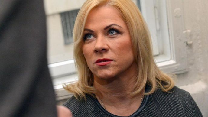 Jana Nečasová, dříve Nagyová, někdejší šéfka kabinetu expremiéra Petra Nečase a jeho nynější manželka. Jana Nečasová, dříve Nagyová, někdejší šéfka kabinetu expremiéra Petra Nečase a jeho nynější manželka.
