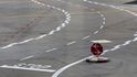Prázdná ranvej na letišti ve Frankfurtu Prázdná ranvej na letišti ve Frankfurtu