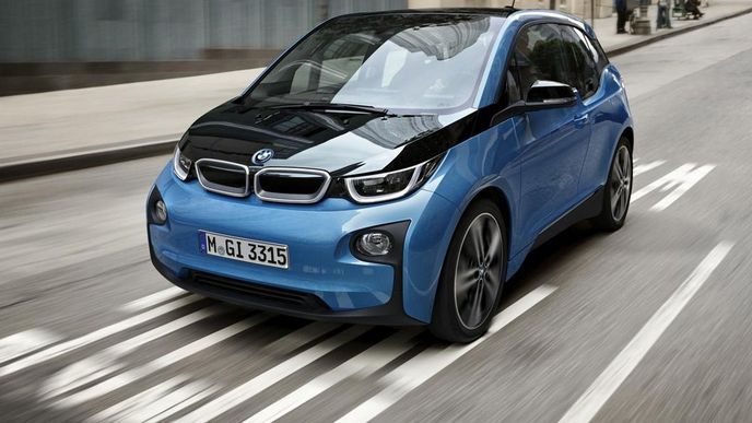 BMW i3 dostalo nové baterie BMW i3 dostalo nové baterie