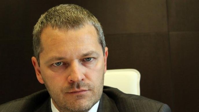 Pražský městský soud vyhověl žalobě pražského vrchního státního zástupce Vlastimila Rampuly. Zrušil rozhodnutí ministra spravedlnosti Jiřího Pospíšila, který ho loni v říjnu odvolal z funkce Pražský městský soud vyhověl žalobě pražského vrchního státního zástupce Vlastimila Rampuly. Zrušil rozhodnutí ministra spravedlnosti Jiřího Pospíšila, který ho loni v říjnu odvolal z funkce