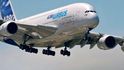 První potíže Airbusu A380 se objevily během vývoje. První dodávky kvůli tomu byly zpožděny o více než rok. První potíže Airbusu A380 se objevily během vývoje. První dodávky kvůli tomu byly zpožděny o více než rok.