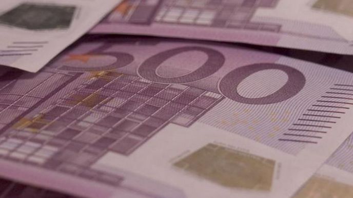 Bankovky v hodnotě 500 euro Bankovky v hodnotě 500 euro