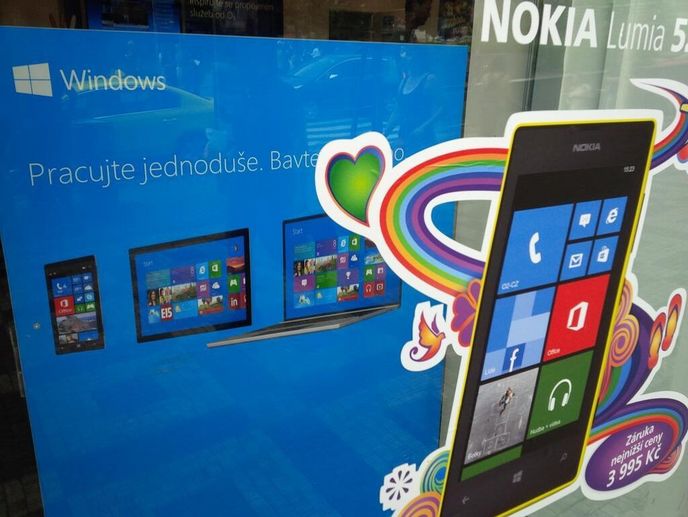Microsoft se bude moci dostat do více výloh a k více partnerům. Microsoft se bude moci dostat do více výloh a k více partnerům.
