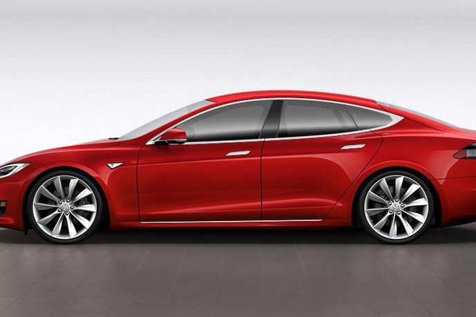 Tesla Model S má za sebou facelift Tesla Model S má za sebou facelift