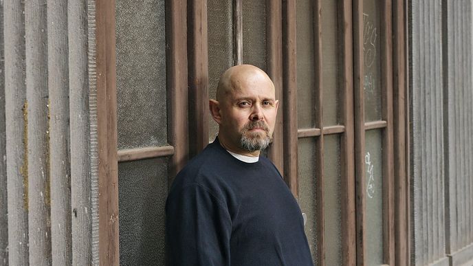 Marek Hlavica: "Pracovat v agentuře nebo korporaci je pro jistou fázi profesního života užitečné." Marek Hlavica: "Pracovat v agentuře nebo korporaci je pro jistou fázi profesního života užitečné."