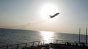 Ruské bombardéry Su-24 nalétávaly na americký torpédoborec USS Donald Cook Ruské bombardéry Su-24 nalétávaly na americký torpédoborec USS Donald Cook