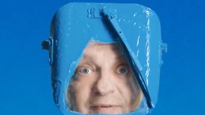 Milan Šteindler hlásí: Vymalováno! Milan Šteindler hlásí: Vymalováno!
