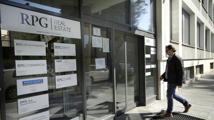 Sídlo společnosti spravující bytový fond OKD RPG Real Estate v Ostravě. Sídlo společnosti spravující bytový fond OKD RPG Real Estate v Ostravě.