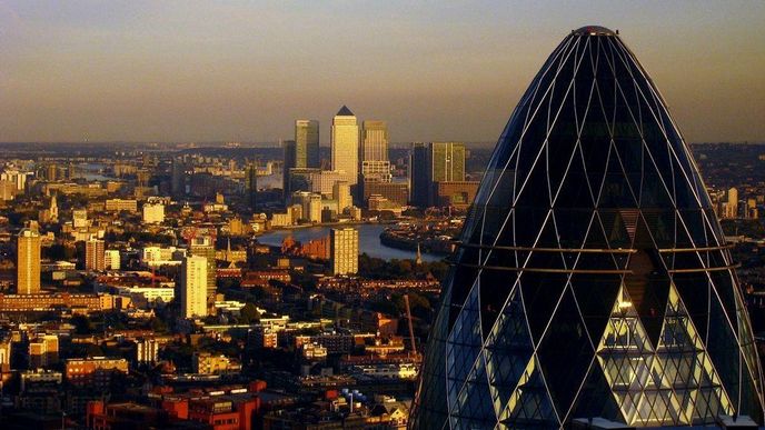Londýnský mrakodrap 30 St Mary Axe alias Okurka Londýnský mrakodrap 30 St Mary Axe alias Okurka