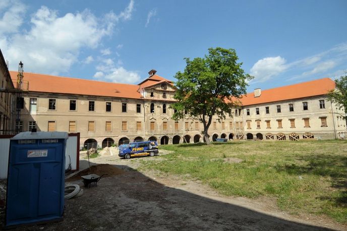 Buštěhradský zámek Buštěhradský zámek