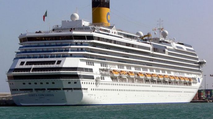Výletní loď Costa Concordia Výletní loď Costa Concordia