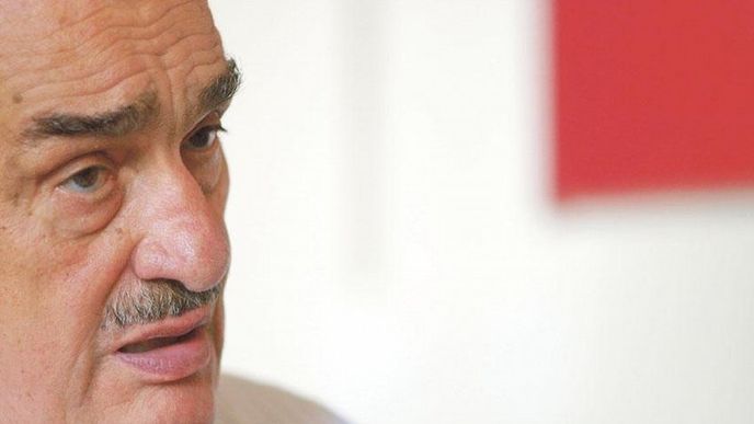 Karel Schwarzenberg Karel Schwarzenberg