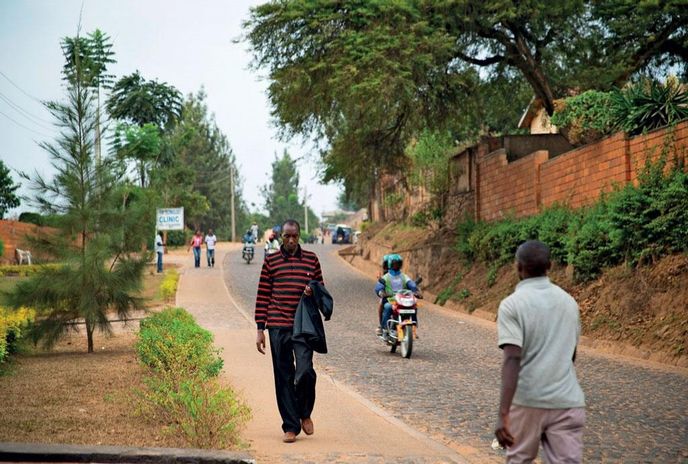 Kigali je na první pohled nejčistší africká metropole. Kigali je na první pohled nejčistší africká metropole.