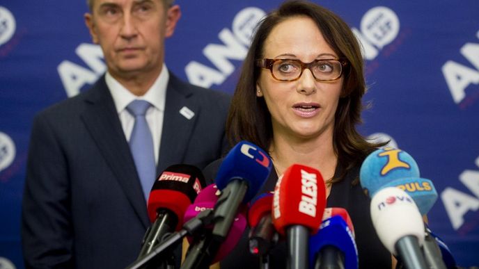 Předseda hnutí ANO Andrej Babiš a kandidátka na pražskou primátorku Adriana Krnáčová Předseda hnutí ANO Andrej Babiš a kandidátka na pražskou primátorku Adriana Krnáčová