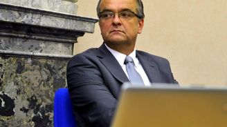 Topka proti VV: Jablkem sváru jsou daně Topka proti VV: Jablkem sváru jsou daně