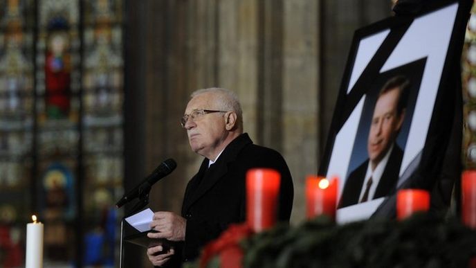 Václav Klaus řeční na pohřbu Václava Havla Václav Klaus řeční na pohřbu Václava Havla