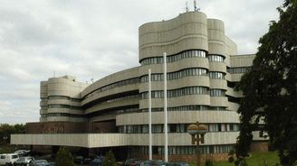 Hotel Praha půjde k zemi. Úřad povolil demolici Hotel Praha půjde k zemi. Úřad povolil demolici