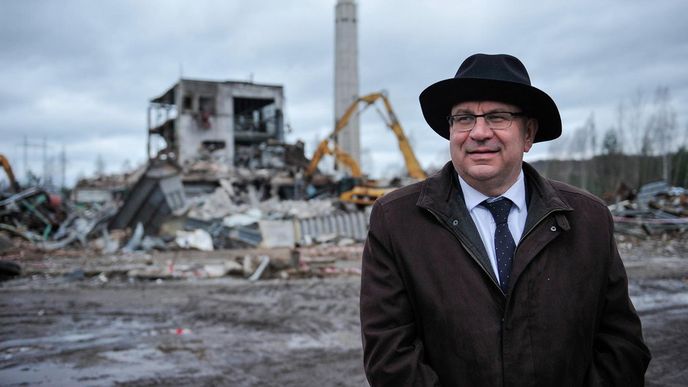 Ministr průmyslu a obchodu Jan Mládek Ministr průmyslu a obchodu Jan Mládek