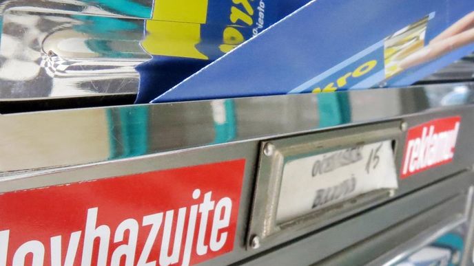 Až polovina letáků se do schránek nikdy nedostane Až polovina letáků se do schránek nikdy nedostane