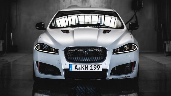 Jaguar XF 3.0D S s laděním 2M-Designs Jaguar XF 3.0D S s laděním 2M-Designs