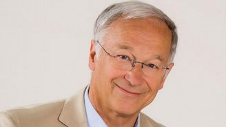 Německý poslanec chce jít příkladem, ubytoval doma uprchlíky Německý poslanec chce jít příkladem, ubytoval doma uprchlíky