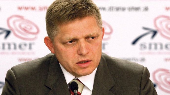 Restrikce. Zákaz zisku zdravotních pojišťoven patří k razantním návrhům, které chce prosazovat předseda slovenských sociálních demokratů Robert Fico Restrikce. Zákaz zisku zdravotních pojišťoven patří k razantním návrhům, které chce prosazovat předseda slovenských sociálních demokratů Robert Fico