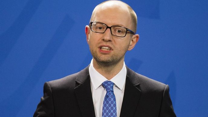 Ukrajinský premiér Arsenij Jaceňuk Ukrajinský premiér Arsenij Jaceňuk