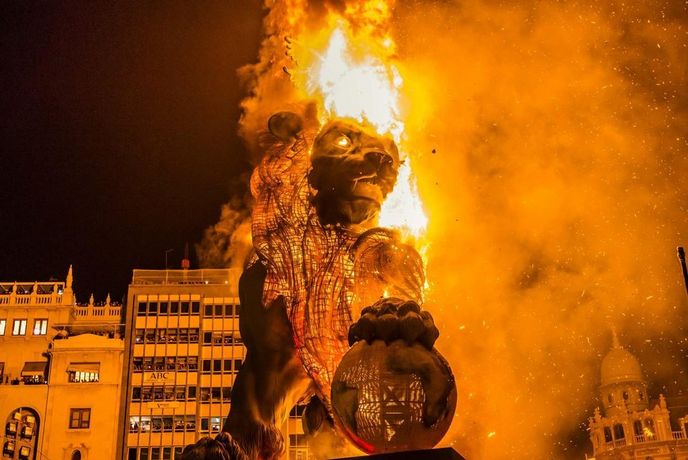 Valencijské slavnosti Las Fallas Valencijské slavnosti Las Fallas