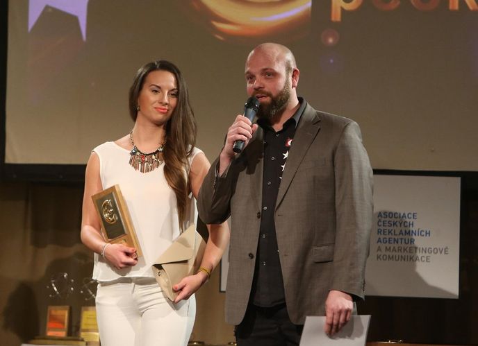 VCCP získali Zlatou pecku za kampaň pro SOS Dětské vesničky VCCP získali Zlatou pecku za kampaň pro SOS Dětské vesničky