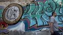 Krize pronikla do graffiti na aténských zdech Krize pronikla do graffiti na aténských zdech