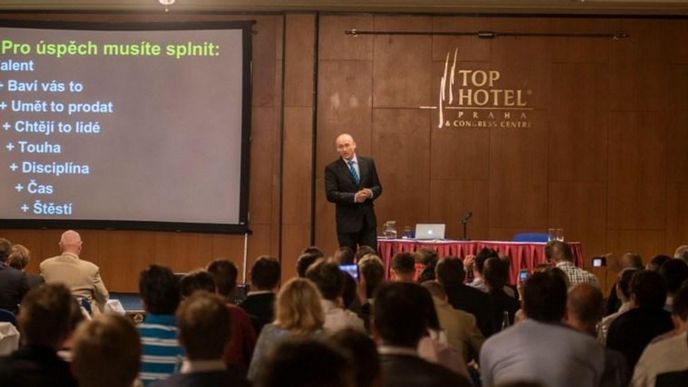 Z konference Ivo Tomana a vydavatelství Mladá fronta s názvem Posedlí úspěchem Z konference Ivo Tomana a vydavatelství Mladá fronta s názvem Posedlí úspěchem