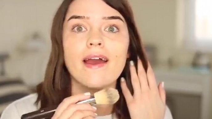 Jak se vylepšit pomocí přípravků Max Factor Jak se vylepšit pomocí přípravků Max Factor