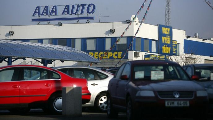 Budova autobazaru AAA Auto v Praze. Budova autobazaru AAA Auto v Praze.