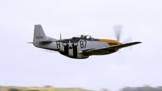 Stíhačka P-51 Mustang Stíhačka P-51 Mustang