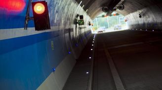 Proč je na Pražském okruhu šedesátka? Prý se modernizují kamery Proč je na Pražském okruhu šedesátka? Prý se modernizují kamery
