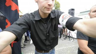 Obrazem: Protiromská demonstrace ve Varnsdorfu Obrazem: Protiromská demonstrace ve Varnsdorfu