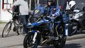 Motorkář na bělorusko-polském hraničním přechodu Brest-Terespol Motorkář na bělorusko-polském hraničním přechodu Brest-Terespol