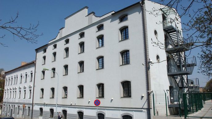 Budova Národního bezpečnostního úřadu (NBÚ) Budova Národního bezpečnostního úřadu (NBÚ)