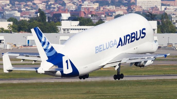 Letiště v Toulouse využívá jako svou základnu výrobce letadel Airbus Letiště v Toulouse využívá jako svou základnu výrobce letadel Airbus