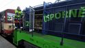 Na železniční trať v České republice vyjel 15. ledna poprvé osobní vlak tažený lokomotivou na zemní plyn (CNG). Lokomotiva je schopna na jedno naplnění urazit údajně až 1500 kilometrů. Záleží ovšem na profilu trati a hmotnosti samotného vlaku. Ten bude mít mezi Opavou a Hlučínem převážně čtyři vagony. Na železniční trať v České republice vyjel 15. ledna poprvé osobní vlak tažený lokomotivou na zemní plyn (CNG). Lokomotiva je schopna na jedno naplnění urazit údajně až 1500 kilometrů. Záleží ovšem na profilu trati a hmotnosti samotného vlaku. Ten bude mít mezi Opavou a Hlučínem převážně čtyři vagony.
