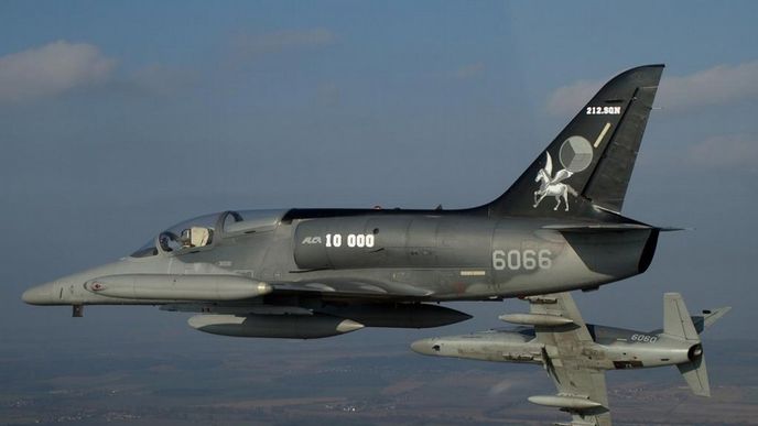 Letouny L-159 Letouny L-159