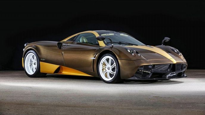Pagani Huayra Bingo Sports Edition Pagani Huayra Bingo Sports Edition
