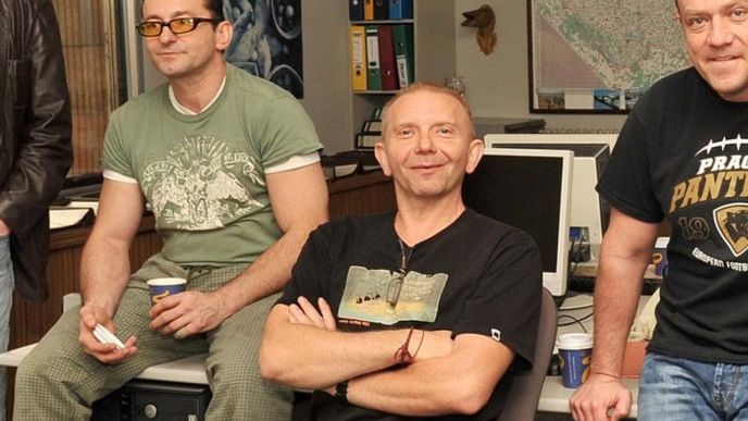 Česká televize natáčí krimi seriál s Ondřejem Vetchým a Bolkem Polívkou Česká televize natáčí krimi seriál s Ondřejem Vetchým a Bolkem Polívkou
